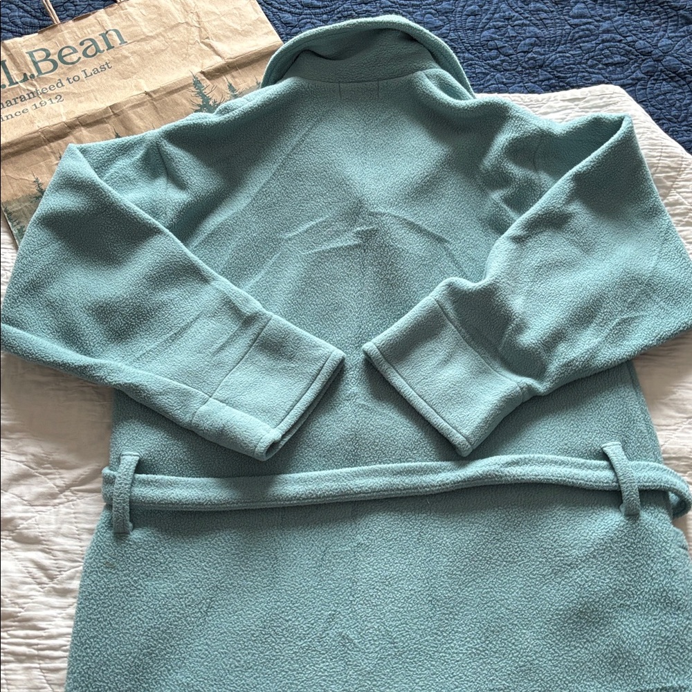 LL Bean Fleece Robe - Picture 7 of 8